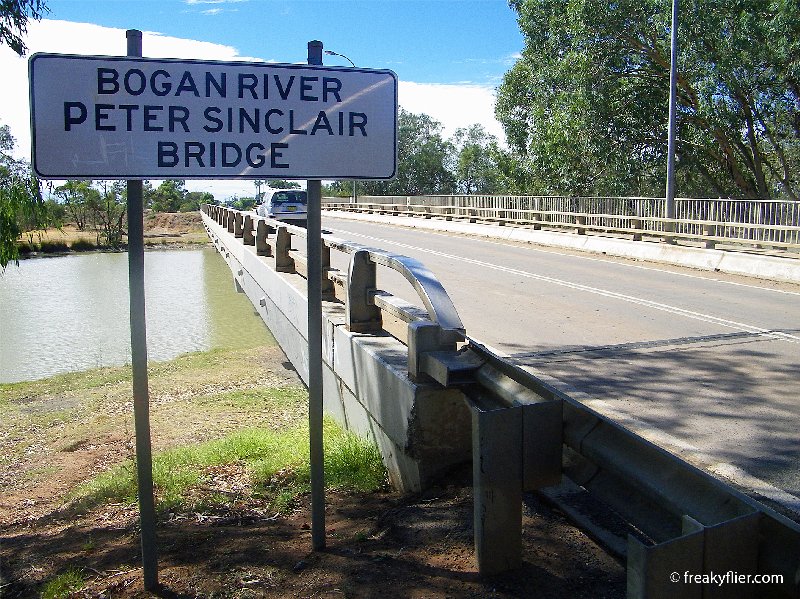 Peter Sinclair Bridge, Nyngan