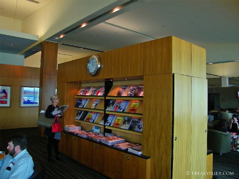 Complimentary magazines and newspapers availble in the lounge