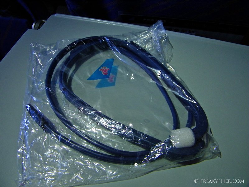 Pneumatic headphones