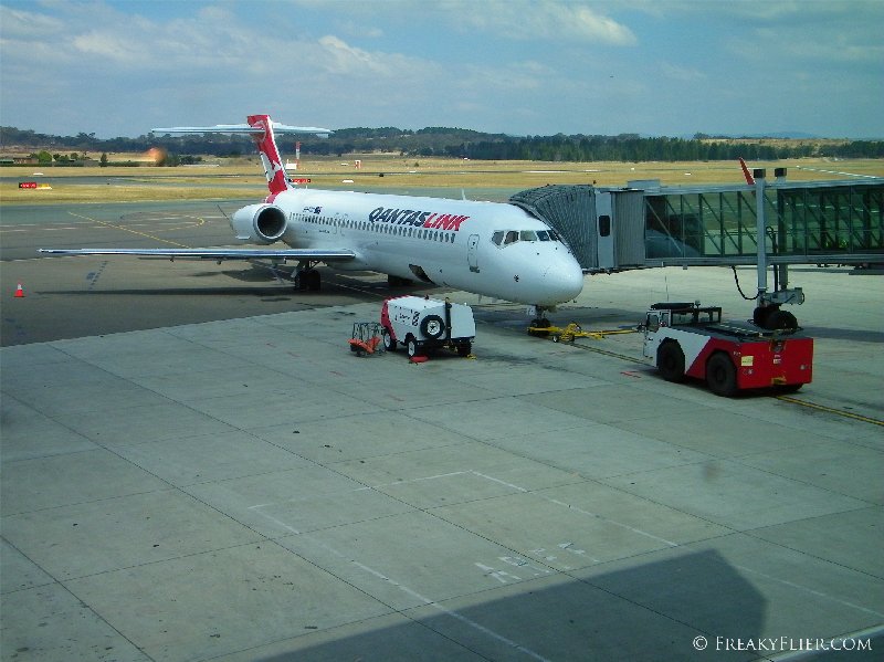 QantasLink - Boeing 717 - VH-YQT