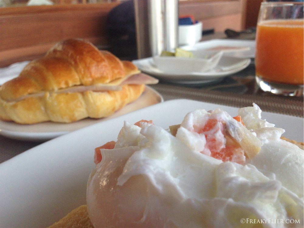 Breakfast at The Novotel Myat Min Lake Inle